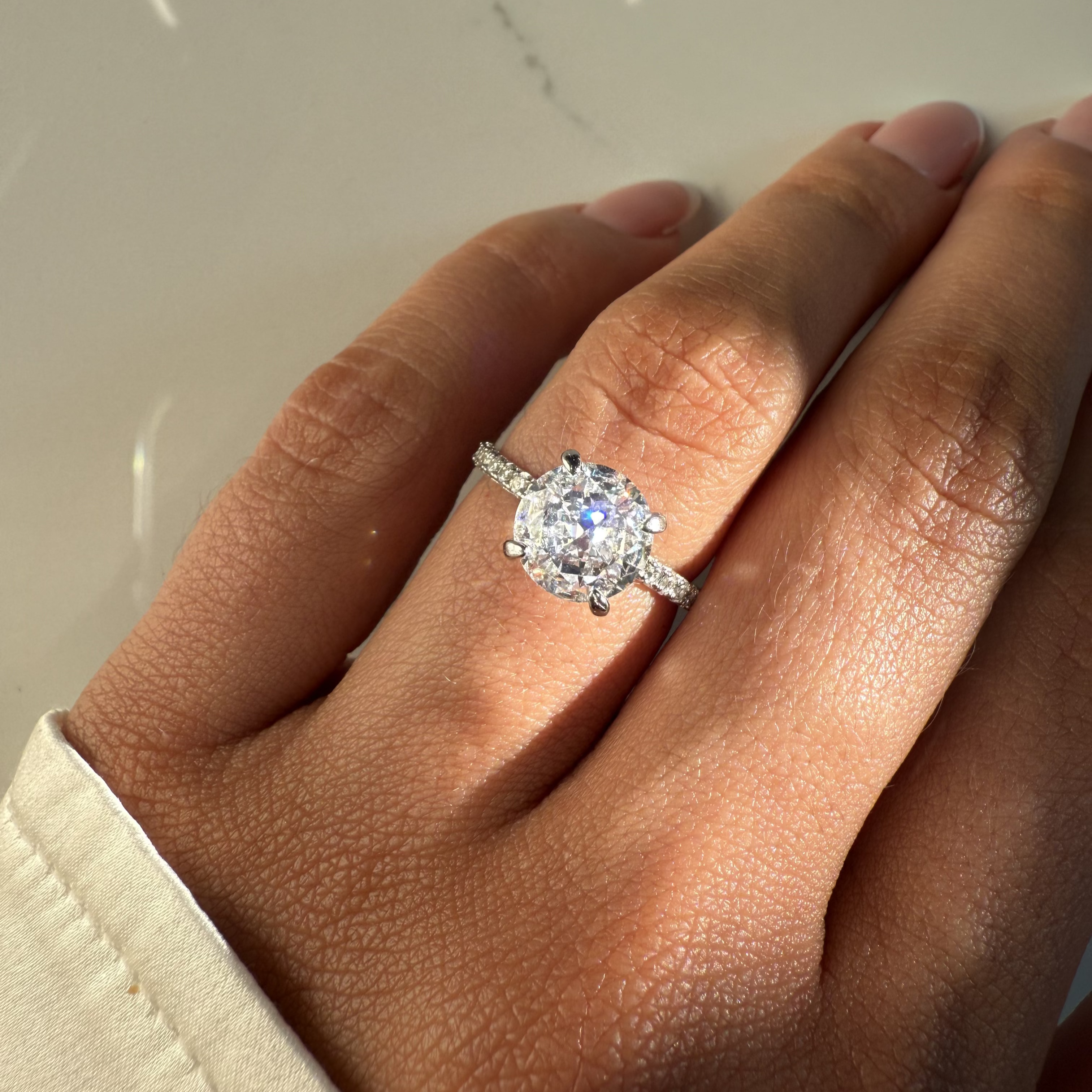 Round Cut Pavé Band Ring