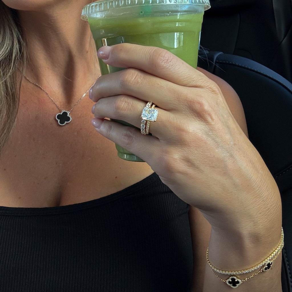 Clover Necklace
