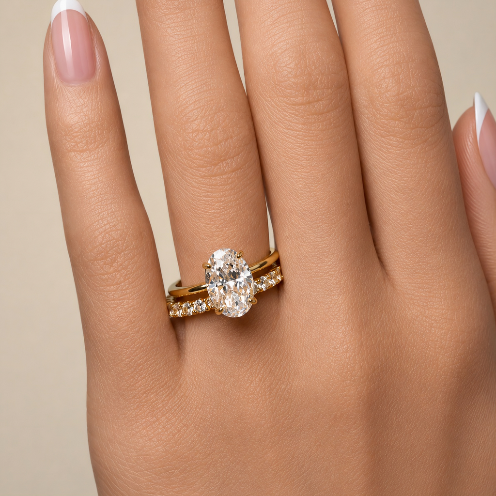 CRUSHED ICE OVAL CUT RING