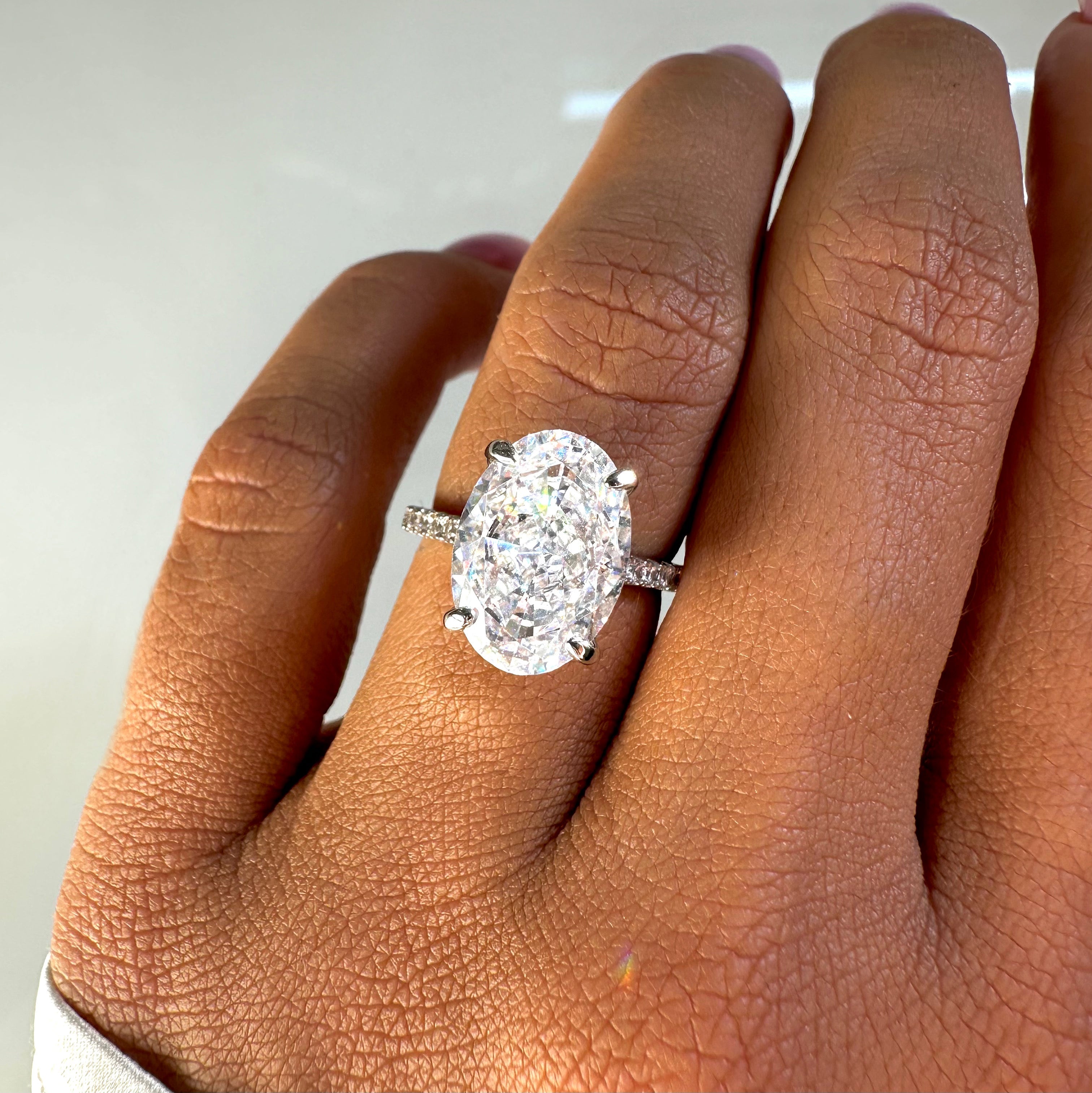 MAGNUM OVAL CUT RING