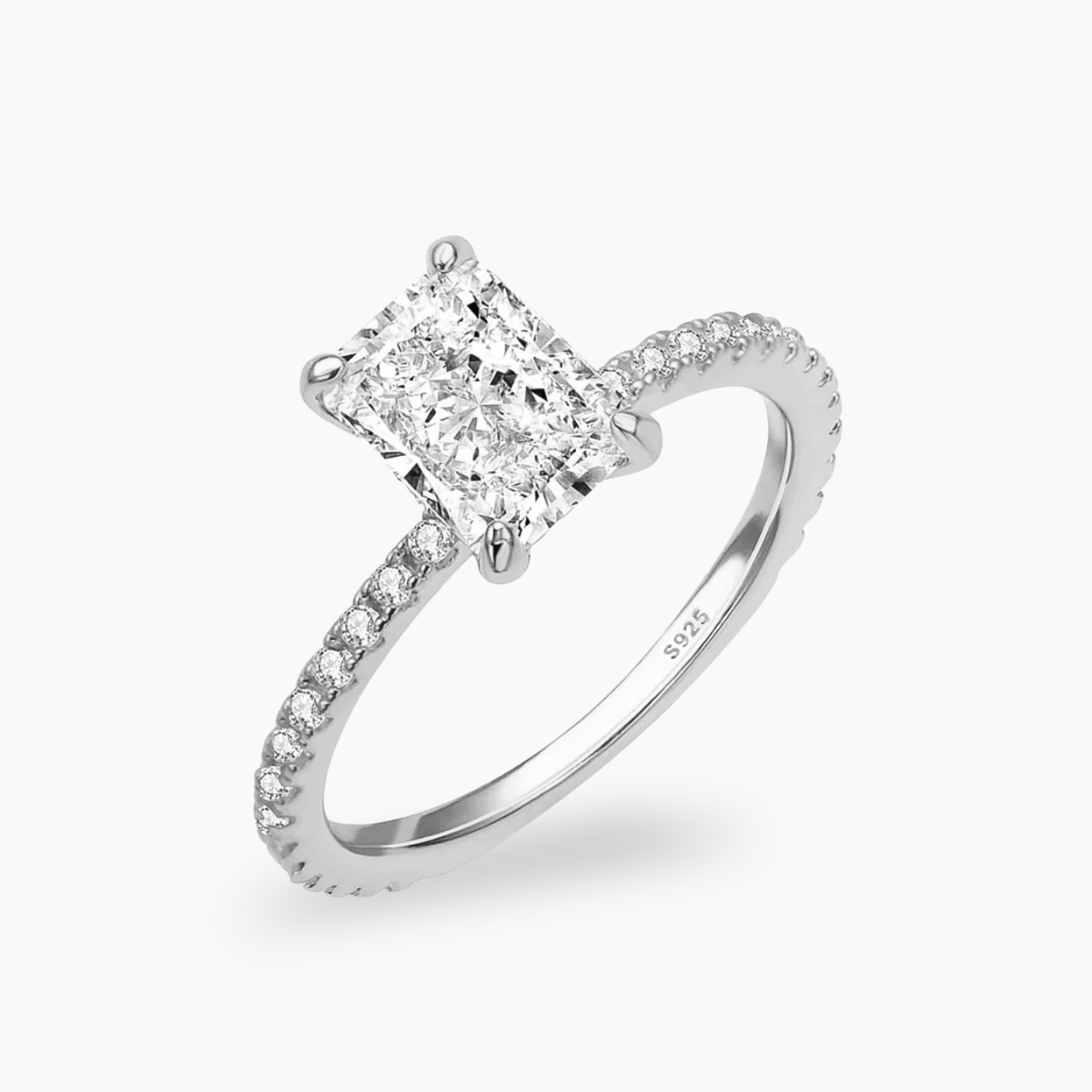 MINI RADIANT CUT RING